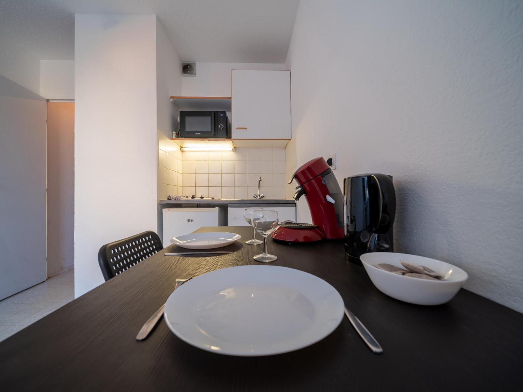 Appartement Tout Equipe A 6Min De La Gare St Charles Marseille Luaran gambar