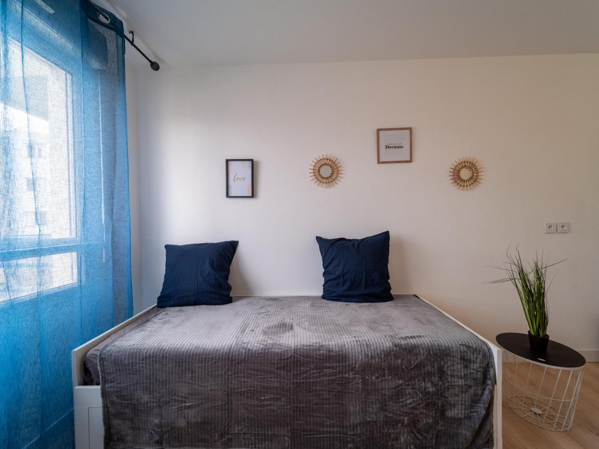 Appartement Tout Equipe A 6Min De La Gare St Charles Marseille Luaran gambar
